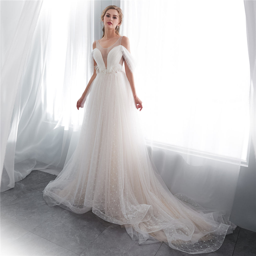 Charming Round Neckline A-Line Tulle Backless Lace Beaded Wedding Dres ...